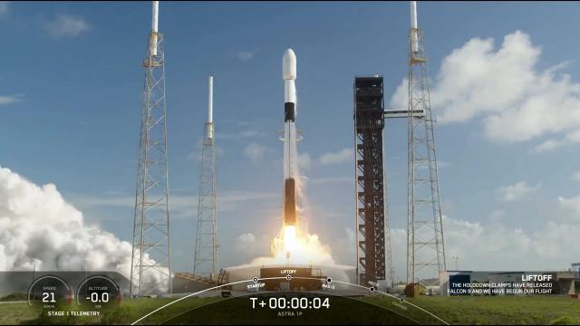 Blastoff! SpaceX launches European TV satellite, nails 250th landing at sea