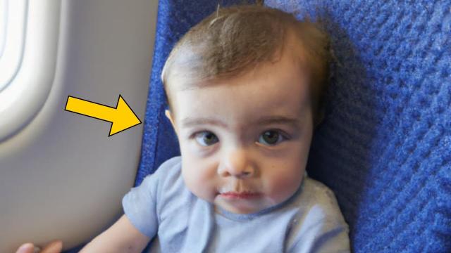 Flight Attendant Notices Baby Alone On The Plane, Is Shocked When Realising Why