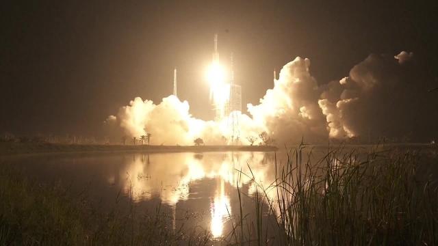 Blastoff! China launches Tianzhou-8 cargo spacecraft