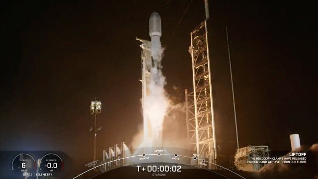 Blastoff! SpaceX launches 24 Starlink satellites, nails 375th booster recovery