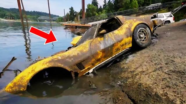 Police Retrieve Old Corvette From The River -  They Did Not Expect To Find This Inside