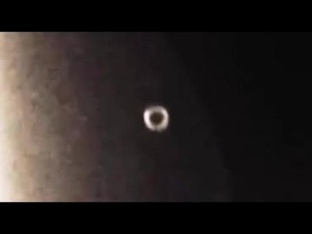 UFO sighting, captured by telescope in Hiratsuka, Japan