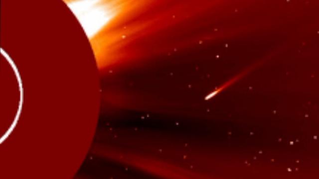 Comet's spooky death dive into sun captured by spacecraft