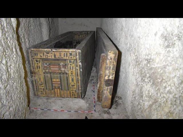 Sarcophagi avenue found in ancient necropolis