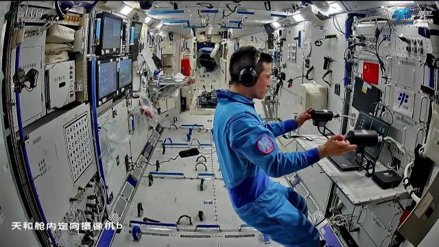 China's Shenzhou-18 crew preps for 2nd spacewalk, conducts experiments
