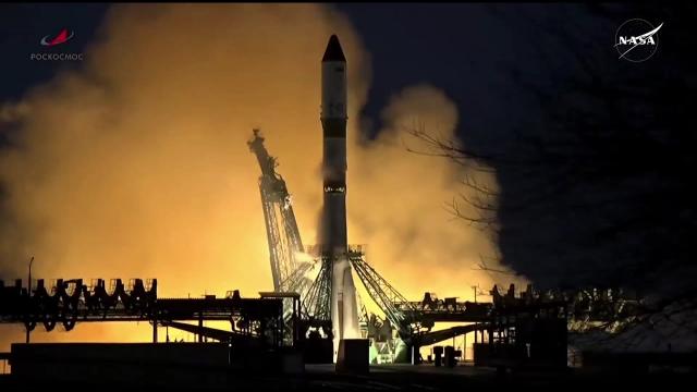 Blastoff! Russian Soyuz rocket launches Progress 90 cargo ship to space station