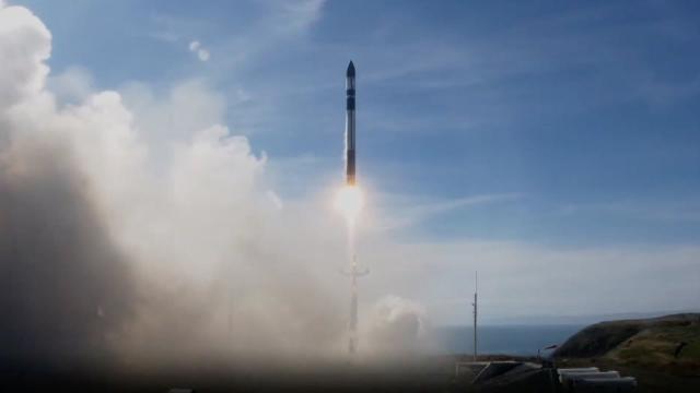 Liftoff! Rocket Lab launches five 'Internet of Things' satellites