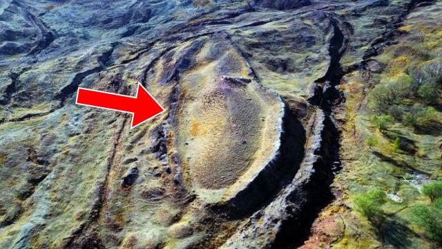 Scientists Believe That They Found Noah’s Ark Buried in This Mountain