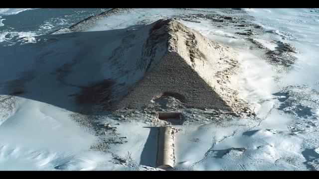 Leaked video of a US military operation to take over the Antarctica Pyramids