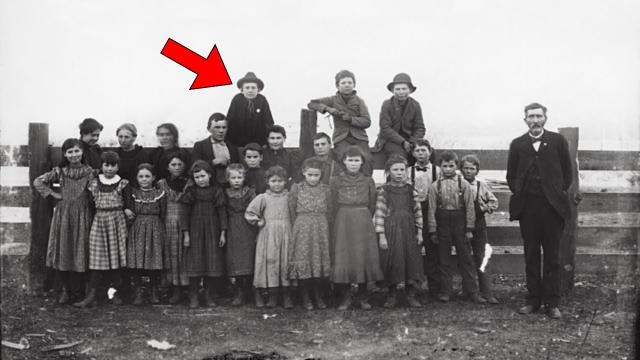 In 1988, This Classroom Went Missing. One Of Them Returned Lately And Revealed The Truth