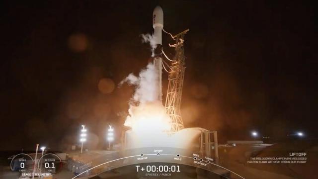 Blastoff! SpaceX launches NASA's SPHEREx and PUNCH missions, nails landing in California