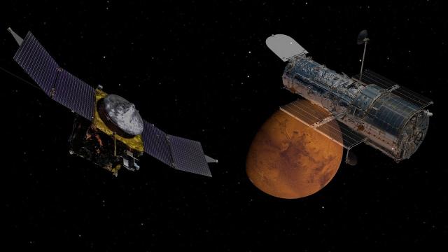 Mars' escaping water mystery 'unlocked' by Hubble and MAVEN